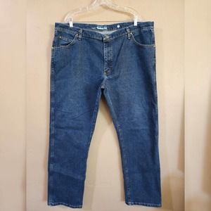 Wrangler Mens Cowboy Cut Jeans Size 42 x 32 Regular Fit Blue Straight Stretch